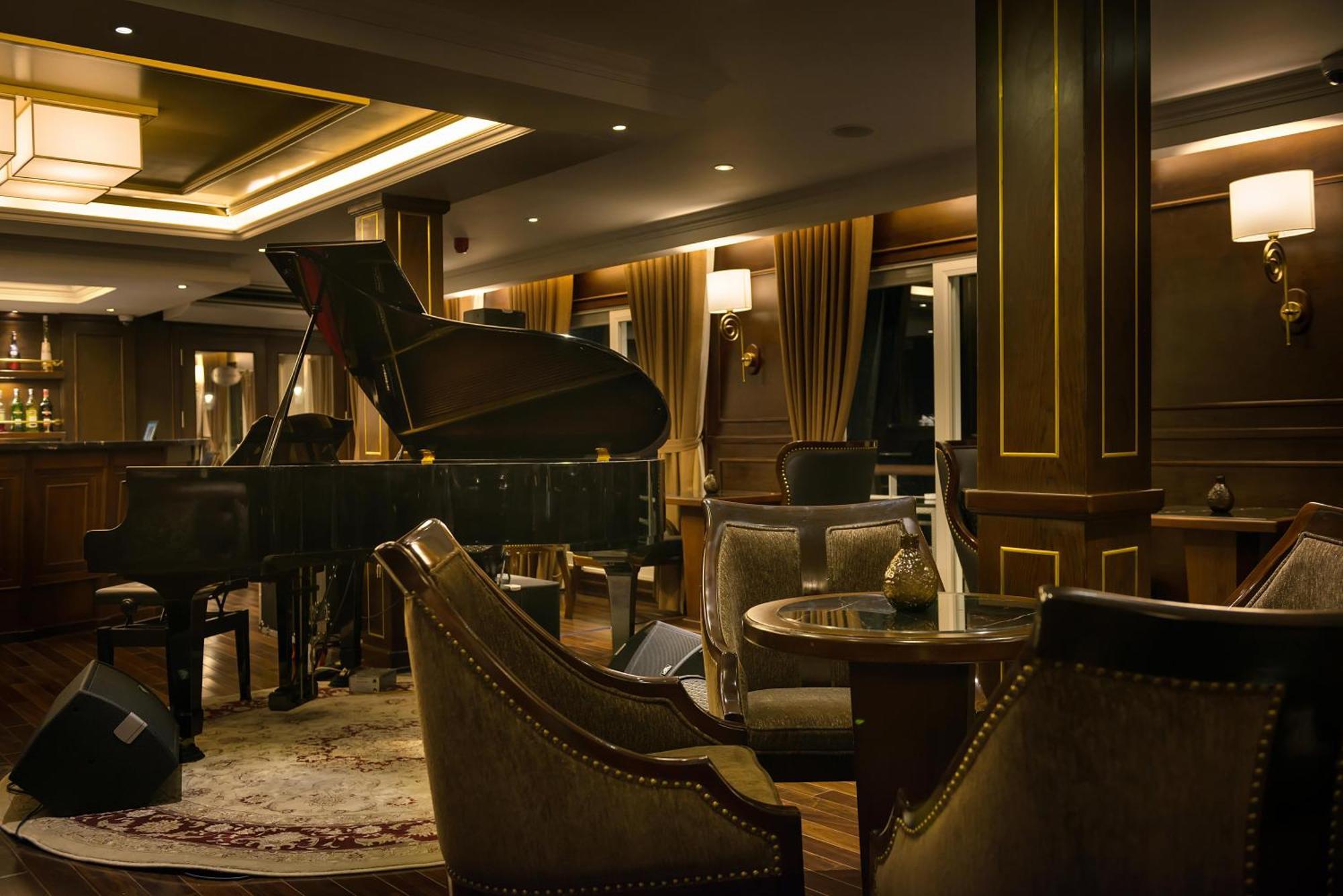 Paradise Elegance Cruise Halong Ha Long Buitenkant foto
